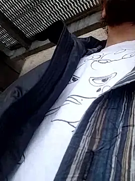 Snapshot of QcMisterv13 chatting on December 30, 2024, 8:25 pm QcMisterv13 online show from December 30, 2024, 8:25 pm