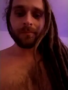 Snapshot of QcMisterv13 chatting on January 1, 2025, 11:49 am QcMisterv13 online show from January 1, 2025, 11:49 am