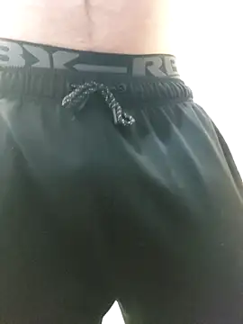 Snapshot of QcMisterv13 chatting on October 22, 2025, 11:26 pm QcMisterv13 online show from October 22, 2025, 11:26 pm