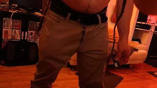 Snapshot of QcMisterv13 chatting on February 1, 2026, 11:53 am QcMisterv13 online show from February 1, 2026, 11:53 am