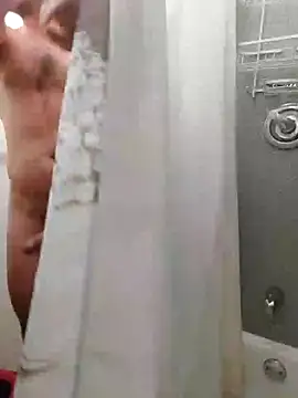 Snapshot of QcMisterv13 chatting on March 8, 2026, 7:56 am QcMisterv13 online show from March 8, 2026, 7:56 am