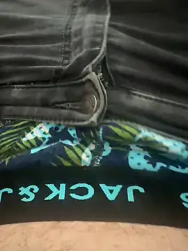 Snapshot of HAPPYKYLI chatting on December 9, 2024, 8:54 pm HAPPYKYLI online show from December 9, 2024, 8:54 pm