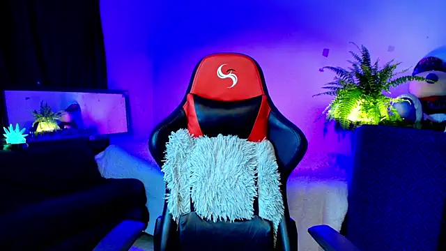 Snapshot of twink_sebas_ chatting on October 10, 2025, 12:53 am twink sebas online show from October 10, 2025, 12:53 am