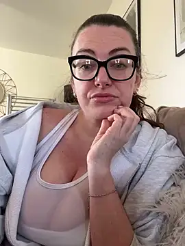 Snapshot of Miss_Stassi chatting on March 2, 2025, 9:10 am Miss Stassi online show from March 2, 2025, 9:10 am