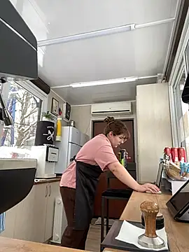 cinnabon  online show from February 24, 2025, 8:27 am