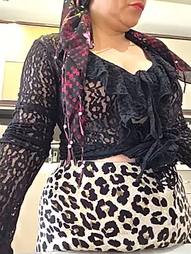 Snapshot of Erotica333 chatting on June 5, 2026, 12:55 pm Erotica333 online show from June 5, 2026, 12:55 pm