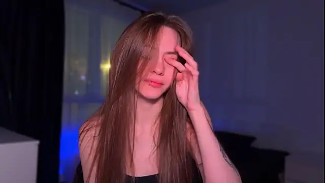 Snapshot of Riasha chatting on November 27, 2025, 8:33 pm Riasha online show from November 27, 2025, 8:33 pm