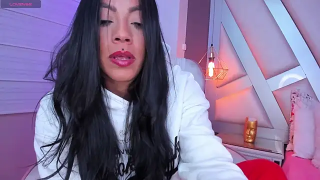 Snapshot of Amber_villalobos_ chatting on September 25, 2025, 3:43 am Amber villalobos online show from September 25, 2025, 3:43 am