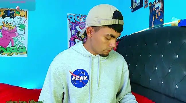 kalivan voinesscu online show from January 12, 2025, 6:06 am