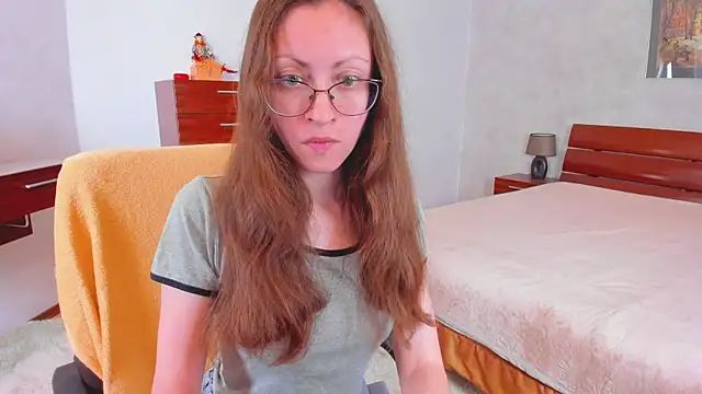 Pantyhose Mila online show from June 15, 2026, 8:33 pm