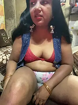 Snapshot of Tameesh_sexy_mistress chatting on April 13, 2026, 5:29 pm Tameesh sexy mistress online show from April 13, 2026, 5:29 pm