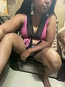 Snapshot of Tameesh_sexy_mistress chatting on May 2, 2026, 5:51 pm Tameesh sexy mistress online show from May 2, 2026, 5:51 pm
