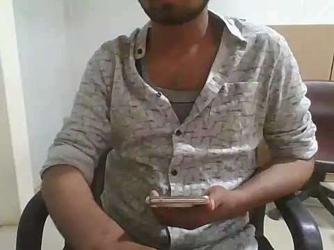 Snapshot of Ishan003 chatting on January 22, 2025, 4:44 pm Ishan003 online show from January 22, 2025, 4:44 pm