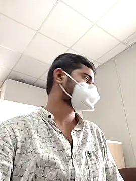 Snapshot of Ishan003 chatting on February 23, 2025, 4:50 am Ishan003 online show from February 23, 2025, 4:50 am