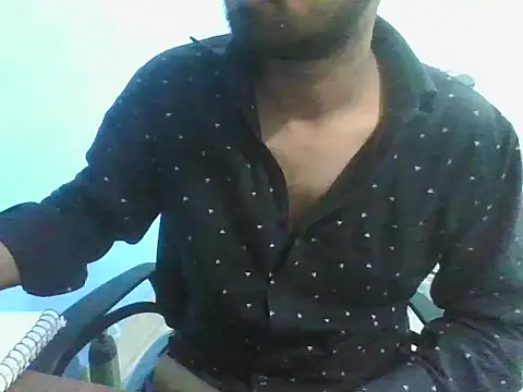 Snapshot of Ishan003 chatting on November 17, 2025, 2:56 pm Ishan003 online show from November 17, 2025, 2:56 pm