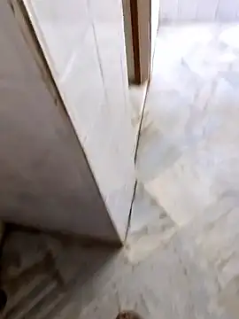 Ishan003 online show from February 14, 2026, 11:18 am