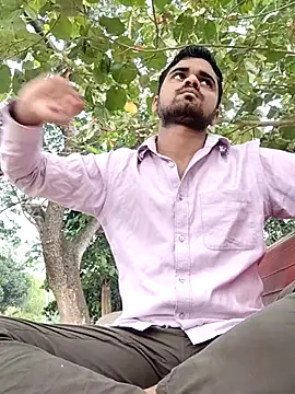 Ishan003 online show from April 22, 2026, 2:03 am
