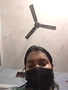 Priya Strip online show from February 18, 2025, 7:09 pm