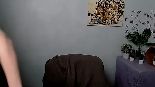 GloriaSi  online show from February 1, 2026, 5:39 am