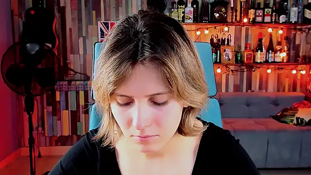 Snapshot of LolaAsmus chatting on January 11, 2025, 5:10 am LolaAsmus online show from January 11, 2025, 5:10 am