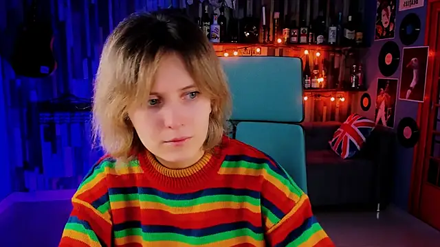 Snapshot of LolaAsmus chatting on January 17, 2025, 5:11 am LolaAsmus online show from January 17, 2025, 5:11 am