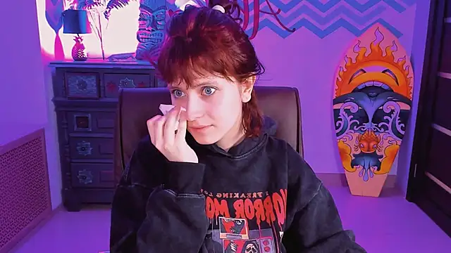 Snapshot of LolaAsmus chatting on March 5, 2025, 5:29 am LolaAsmus online show from March 5, 2025, 5:29 am