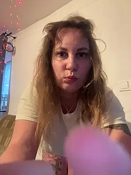 Yanacool007 online show from December 17, 2024, 12:43 pm