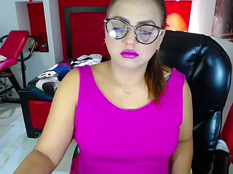 Snapshot of AbigailSexy1 chatting on December 5, 2025, 9:29 am AbigailSexy1 online show from December 5, 2025, 9:29 am