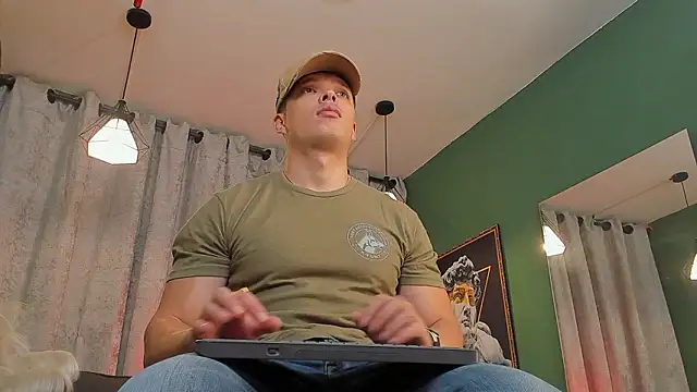 Jake Tylerr  online show from March 11, 2026, 6:58 pm