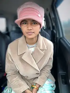 Snapshot of DiyAsingHh chatting on December 28, 2024, 3:58 am DiyAsingHh online show from December 28, 2024, 3:58 am