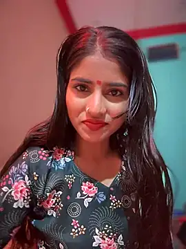 Snapshot of DiyAsingHh chatting on February 4, 2025, 2:07 am DiyAsingHh online show from February 4, 2025, 2:07 am