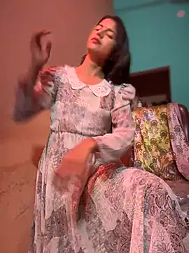 Snapshot of DiyAsingHh chatting on February 19, 2025, 2:44 am DiyAsingHh online show from February 19, 2025, 2:44 am