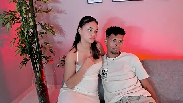 miaa lux online show from March 3, 2025, 10:20 pm