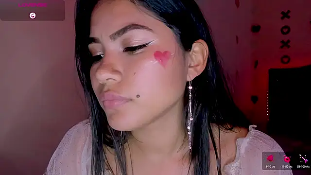 Snapshot of linda_alana chatting on February 11, 2025, 9:14 pm linda alana online show from February 11, 2025, 9:14 pm