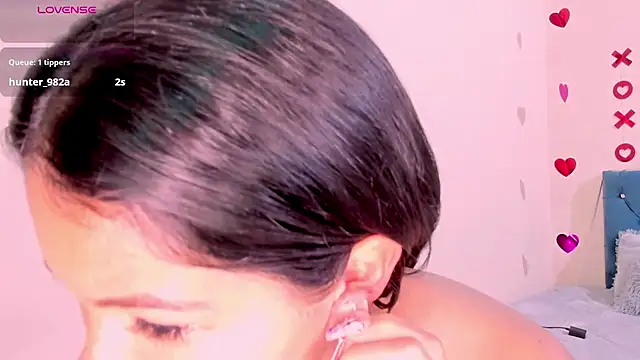 Snapshot of linda_alana chatting on March 21, 2025, 6:51 pm linda alana online show from March 21, 2025, 6:51 pm