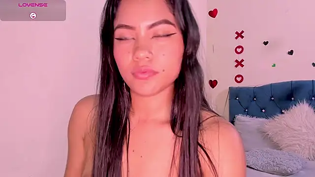 Snapshot of linda_alana chatting on March 21, 2025, 9:56 pm linda alana online show from March 21, 2025, 9:56 pm