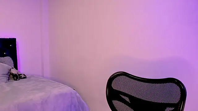 Snapshot of linda_alana chatting on September 27, 2025, 5:51 pm linda alana online show from September 27, 2025, 5:51 pm