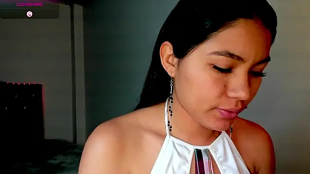 Snapshot of linda_alana chatting on October 18, 2025, 7:25 pm linda alana online show from October 18, 2025, 7:25 pm