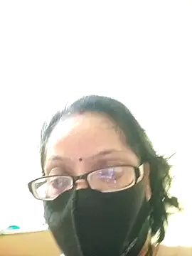 Snapshot of heenage chatting on December 22, 2024, 12:49 pm heenage online show from December 22, 2024, 12:49 pm