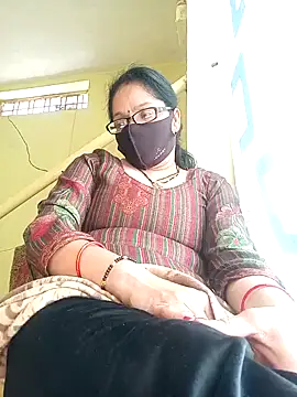 Snapshot of heenage chatting on January 10, 2025, 8:07 am heenage online show from January 10, 2025, 8:07 am