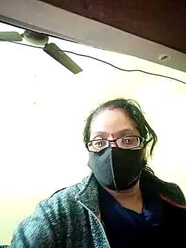 Snapshot of heenage chatting on January 17, 2025, 3:45 am heenage online show from January 17, 2025, 3:45 am