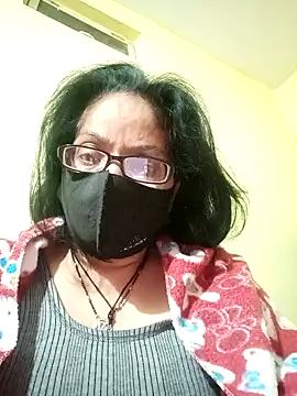 Snapshot of heenage chatting on January 19, 2025, 1:10 am heenage online show from January 19, 2025, 1:10 am