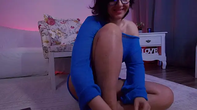 SophieeRain online show from May 16, 2026, 7:34 pm