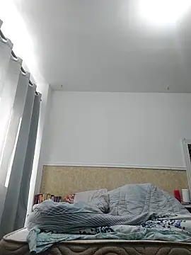 lettygreco online show from December 4, 2025, 11:19 am