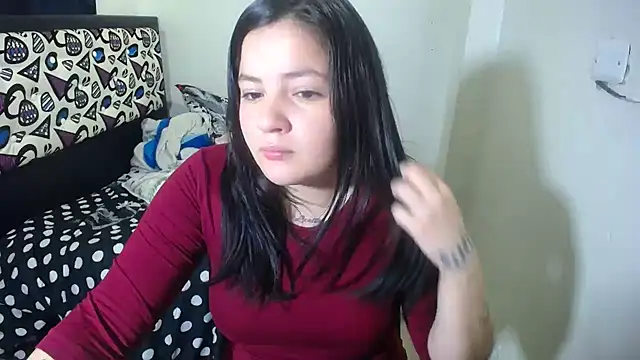 Snapshot of shopyymessyy chatting on November 7, 2025, 1:00 pm shopyymessyy online show from November 7, 2025, 1:00 pm