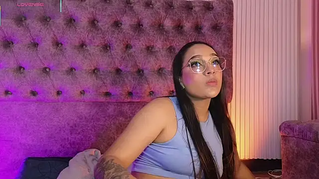 EMILYY FOXY online show from March 20, 2026, 7:08 pm