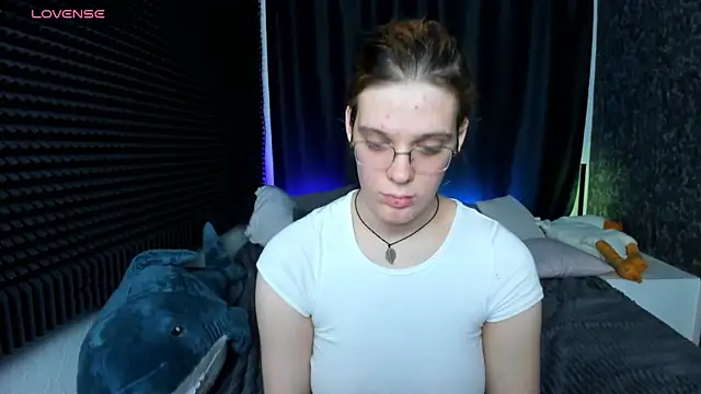 Snapshot of KIKI_Krash chatting on January 24, 2025, 4:28 pm KIKI Krash online show from January 24, 2025, 4:28 pm