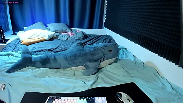 KIKI Krash online show from February 15, 2026, 10:25 am