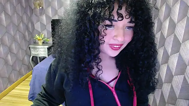 Snapshot of Sofiacowperx chatting on March 2, 2025, 6:08 pm Sofiacowperx online show from March 2, 2025, 6:08 pm