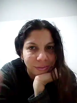 Snapshot of Carliina_Soussa chatting on February 23, 2025, 2:18 am Carliina Soussa online show from February 23, 2025, 2:18 am
